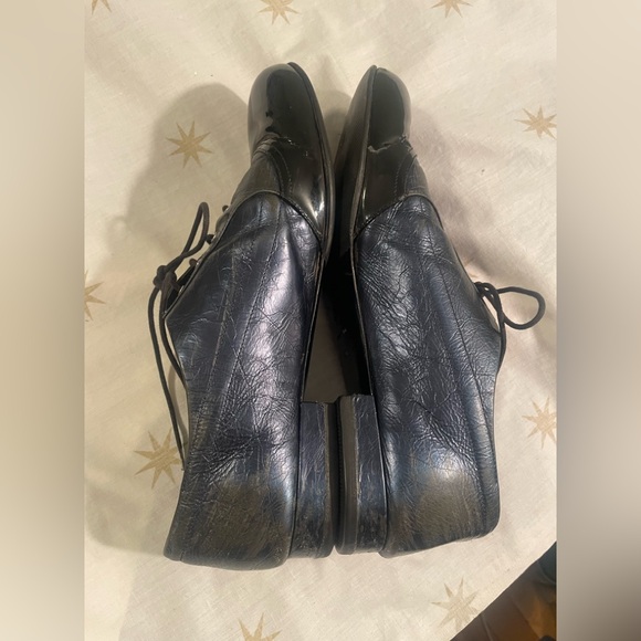 Chanel Leather & Patent Leather Lace-Up Shoes Size 40/  US10 - Picture 8 of 14